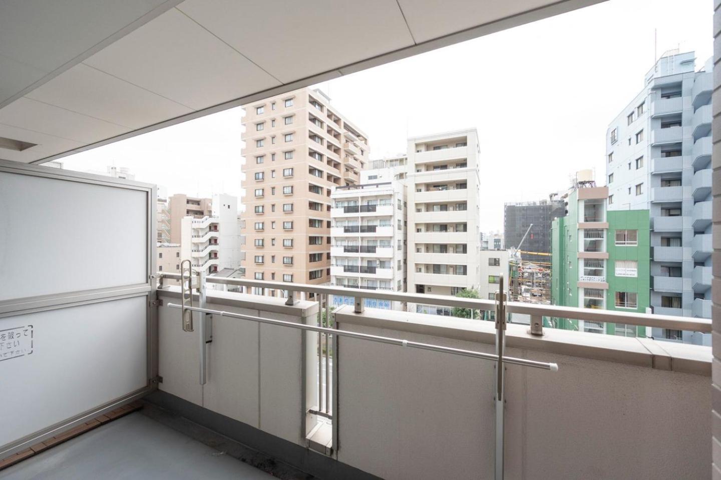 Апартаменты Delccs Azumabashi III Токио Экстерьер фото