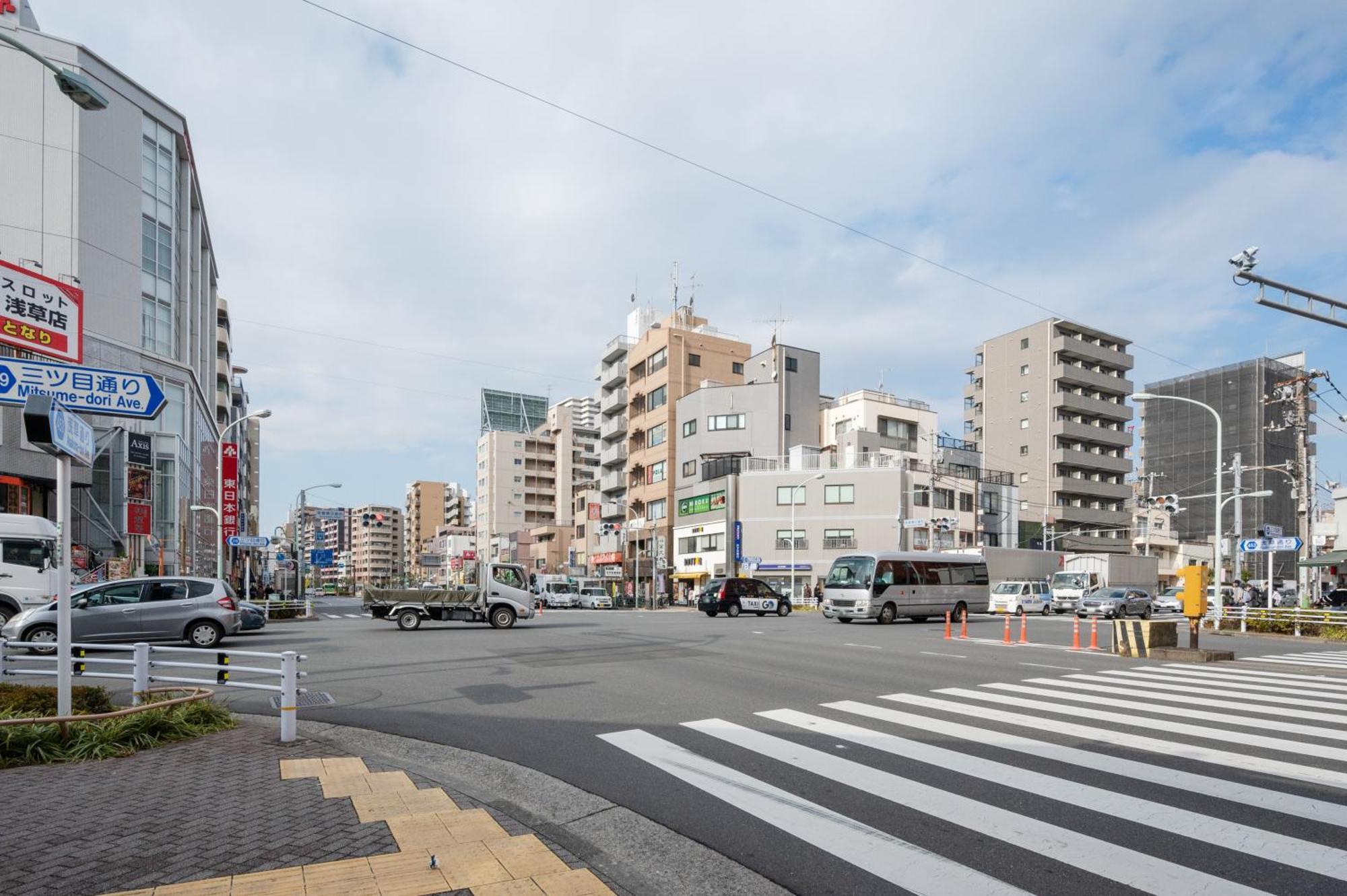 Апартаменты Delccs Azumabashi III Токио Экстерьер фото